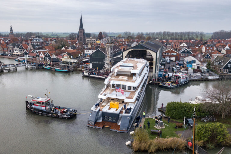 Hakvoort Yachts for Sale
